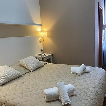 Hotel Losanna Rimini Dış mekan fotoğraf