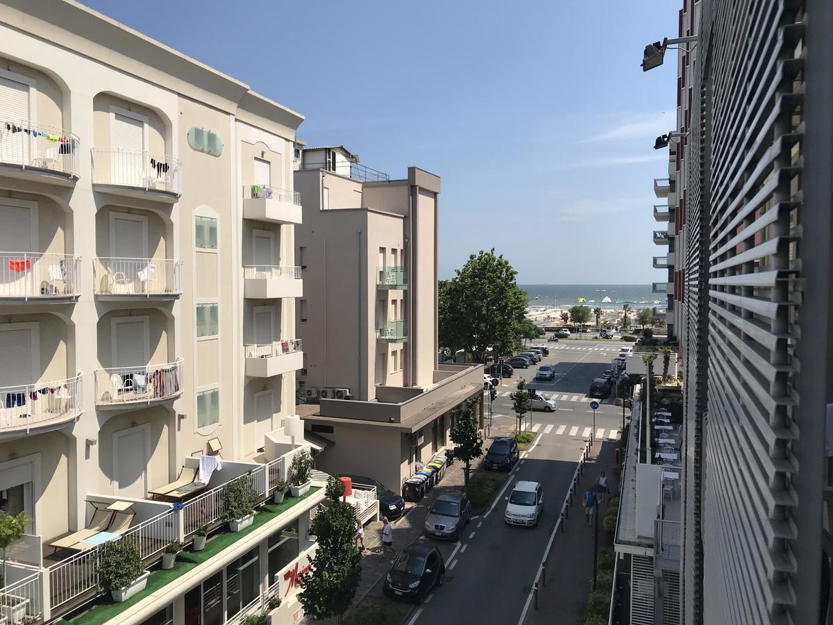 Hotel Losanna Rimini Dış mekan fotoğraf